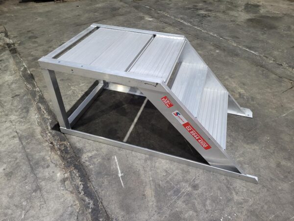 ADJUSTASTAIRS STEP EXTENSION