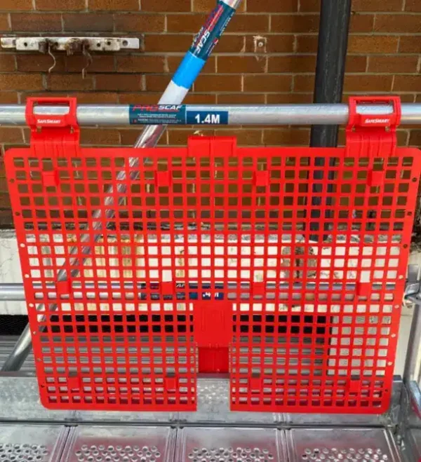 PLASTIC BRICKGUARD