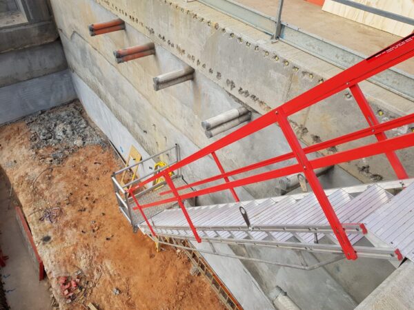 HANGING LANDINGS FOR ADJUSTASTAIRS